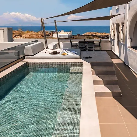 G & W Suites Foinikia  Exterior photo