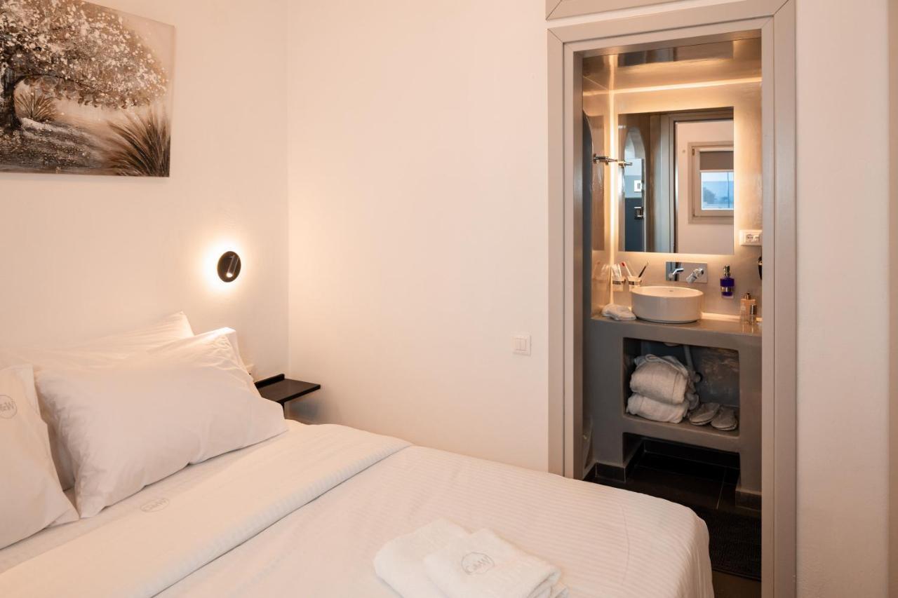Apartment G & W *