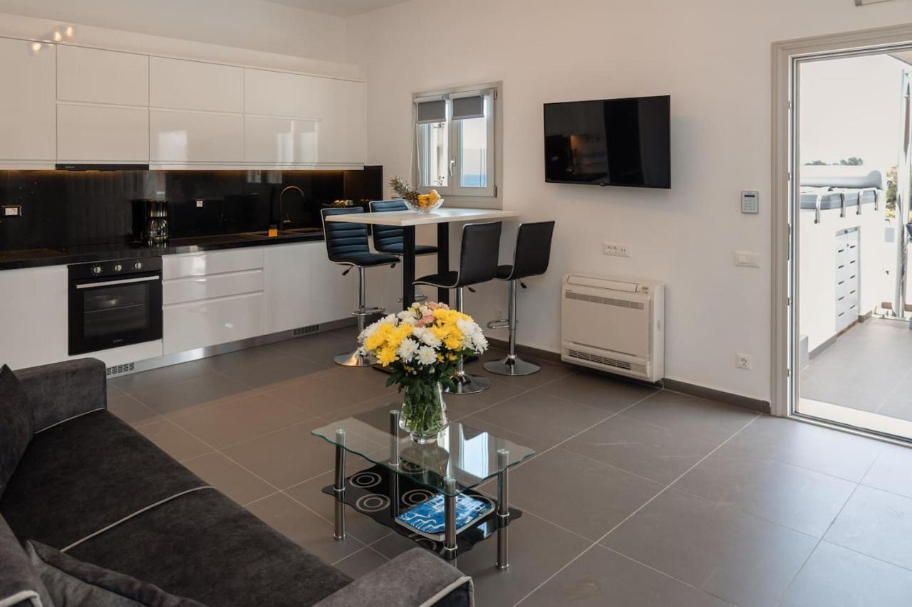 G & W Apartment *