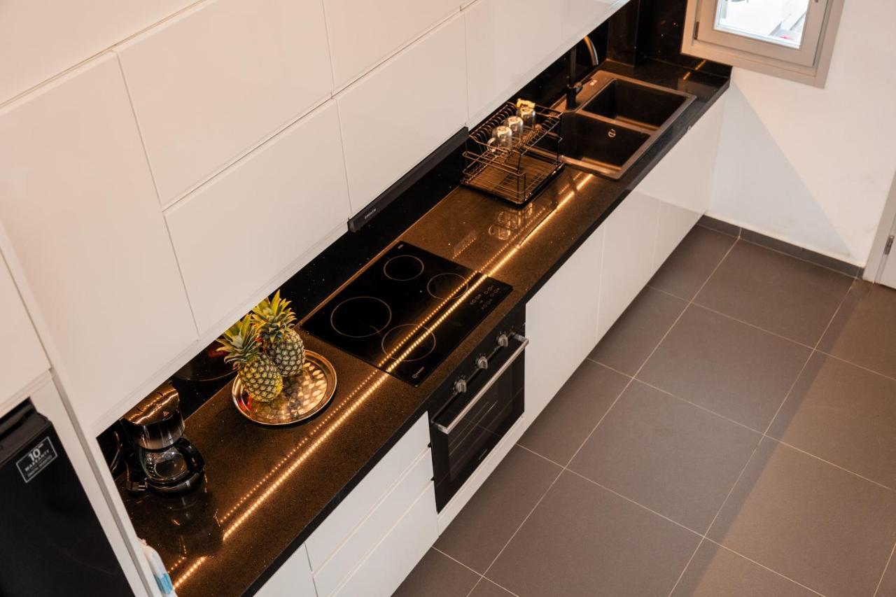 Apartment G & W